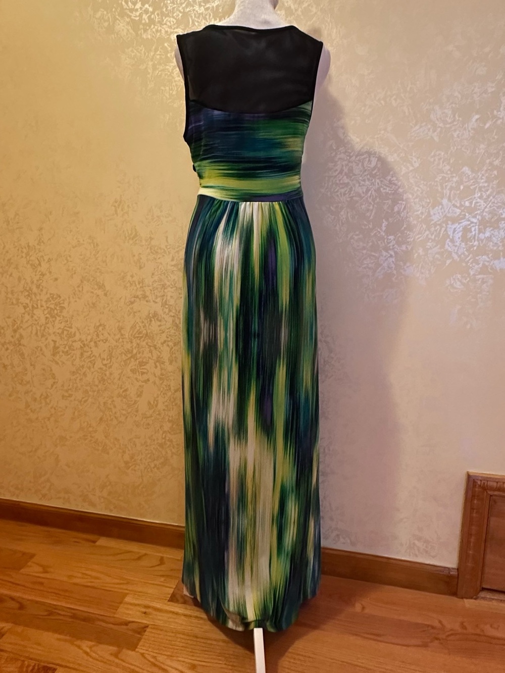 Sandra Darren Green & Blue Multi-Stripe Sleeveless Maxi Dress - Picture 3 of 4